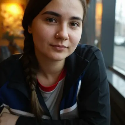 Самира, 29